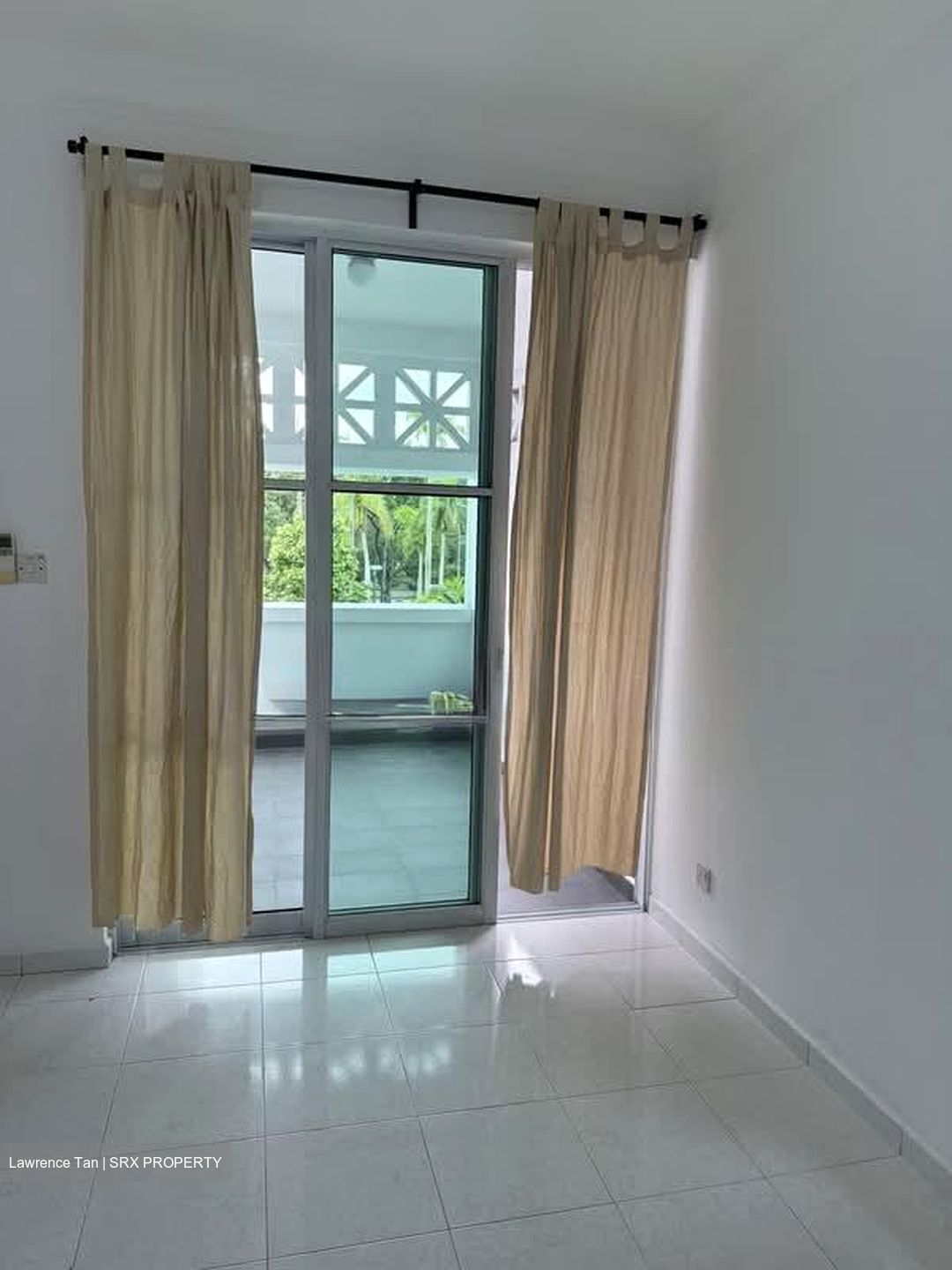 Villa De West (D5), Condominium #575658181